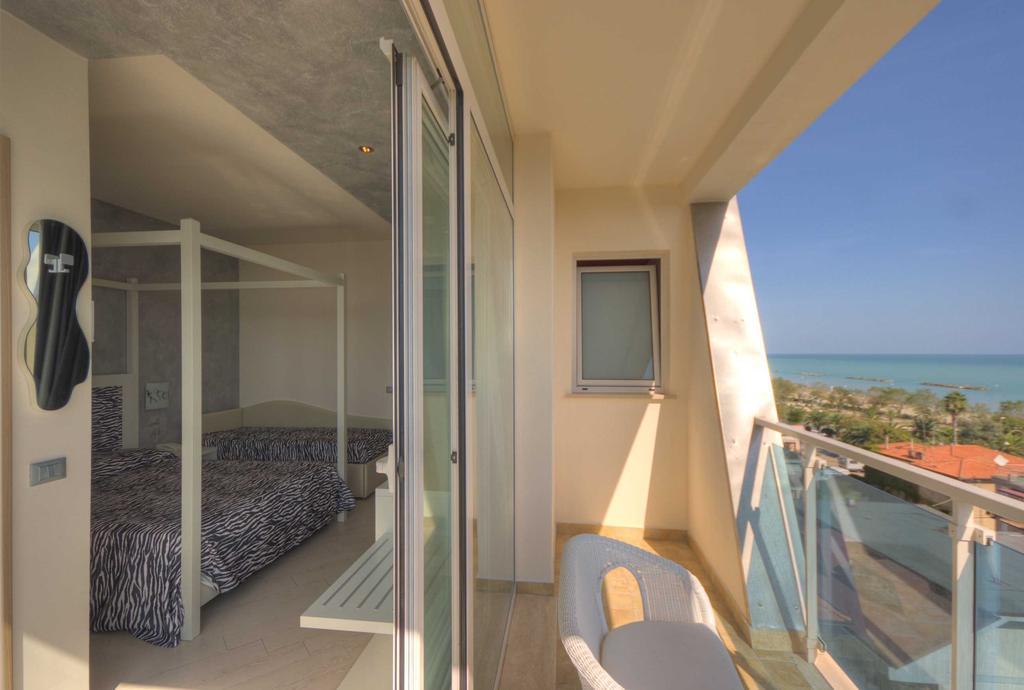 Hotel Sydney San Benedetto del Tronto Rum bild